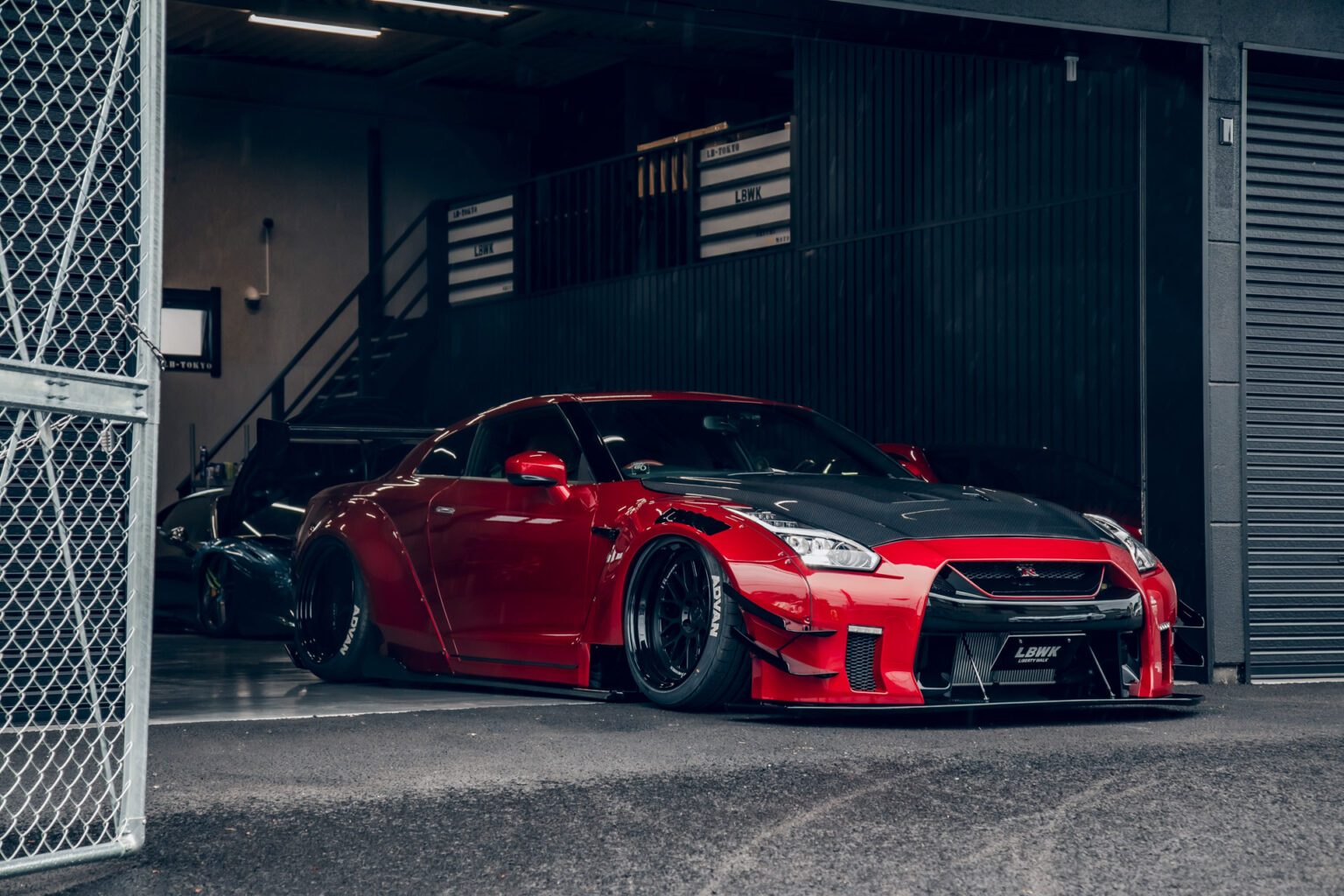 Lb Works Nissan Gt R R Type Liberty Walk Complete Car And Customize