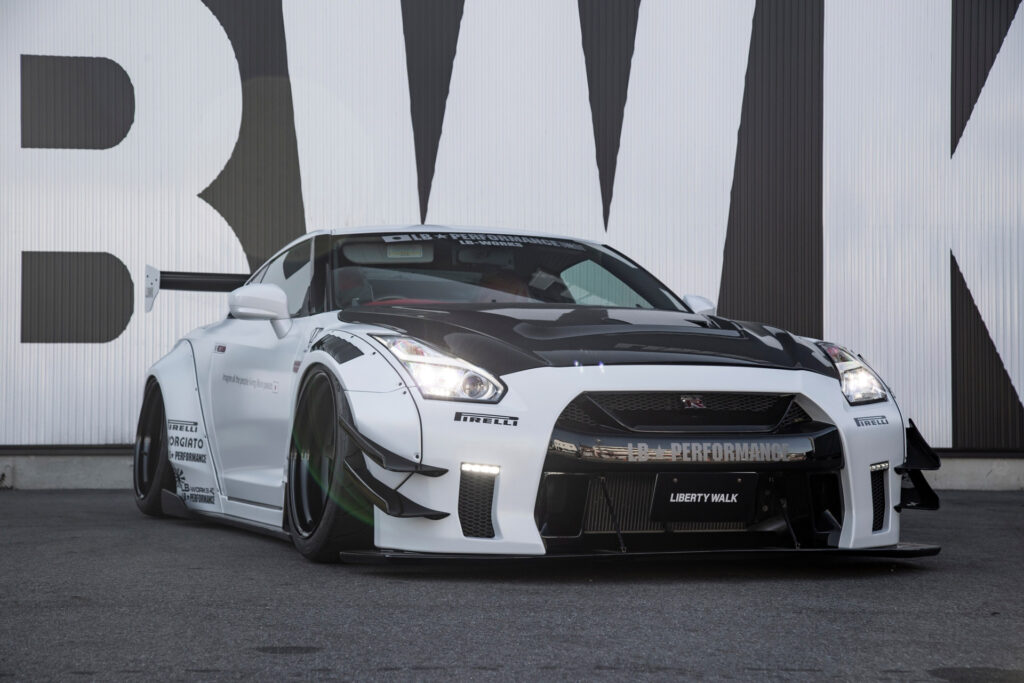 LB-WORKS NISSAN R35 GT-R Type2 Ver.1 - LIBERTY WALK | リバティーウォーク