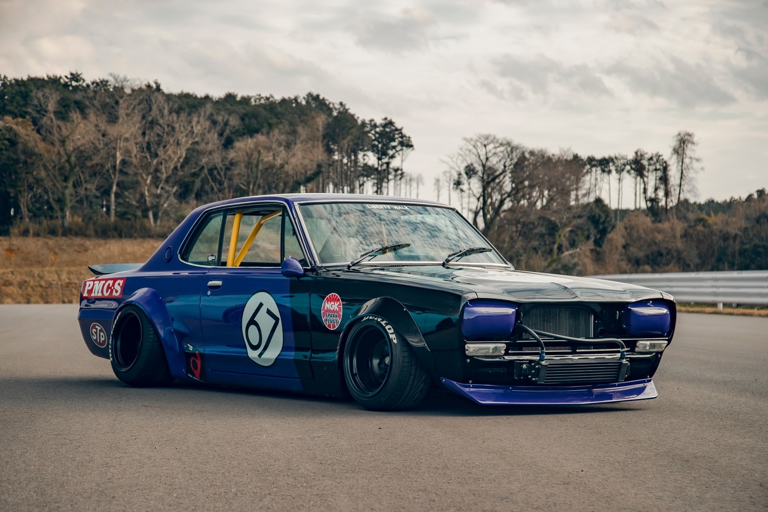 LB★ワークス NISSAN HAKOSUKA - LIBERTY WALK | リバティーウォーク