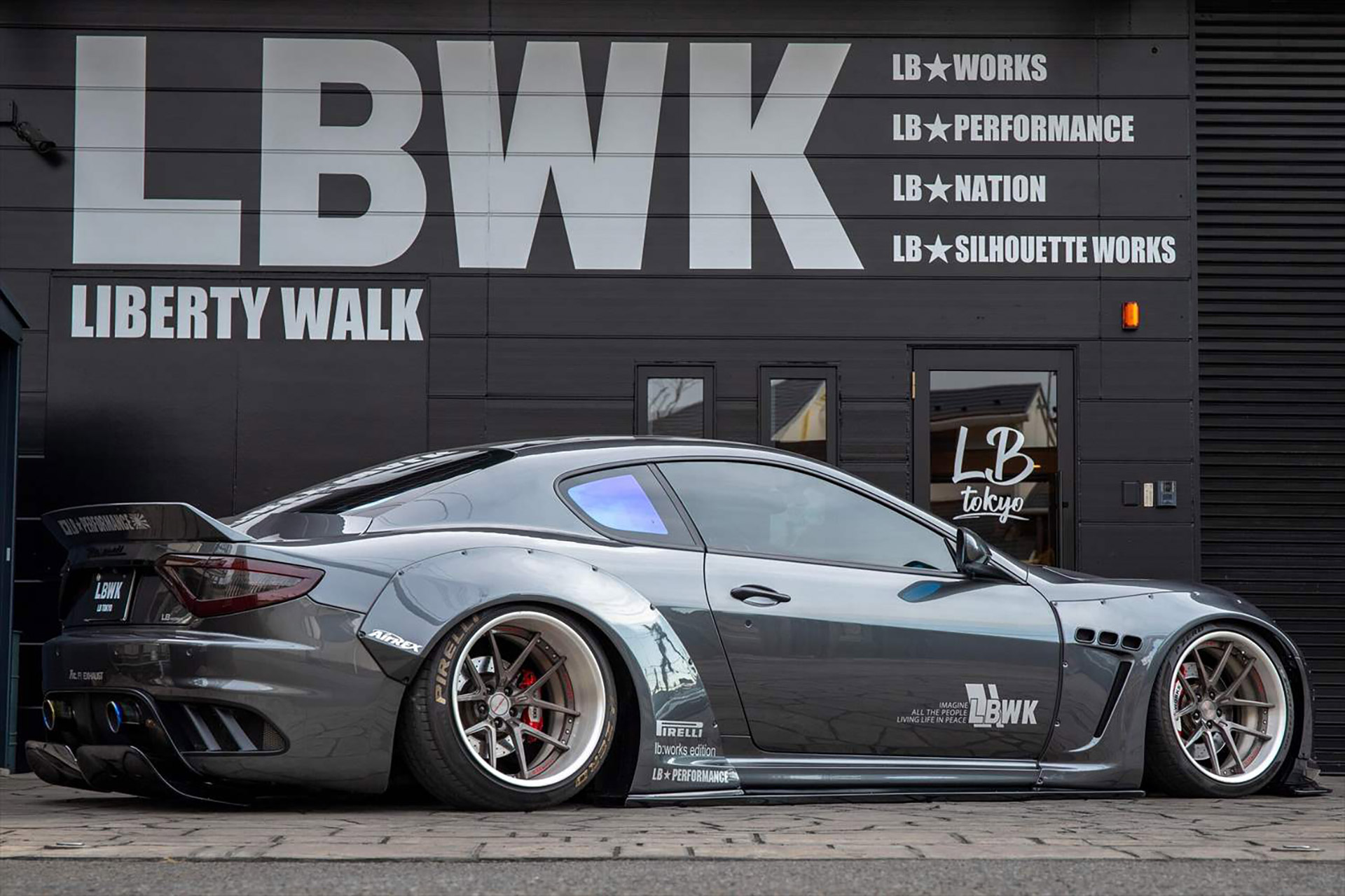 LB-WORKS Maserati Granturismo S - Liberty Walk | リバティー ...
