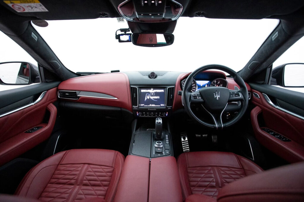 Maserati-Levante-TROFEO00041