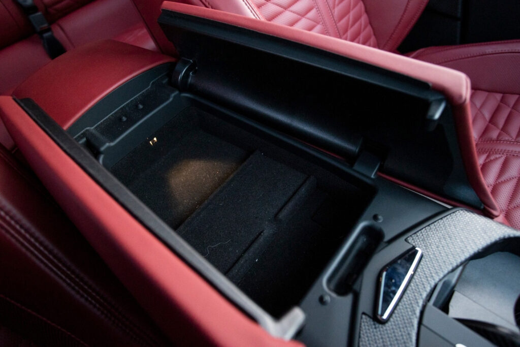 Maserati-Levante-TROFEO00055