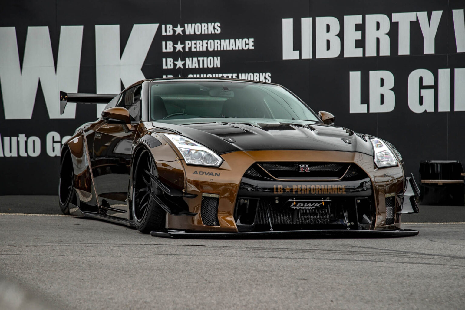 LB-WORKS NISSAN R35 GT-R Type2 Ver.1 - LIBERTY WALK | リバティーウォーク