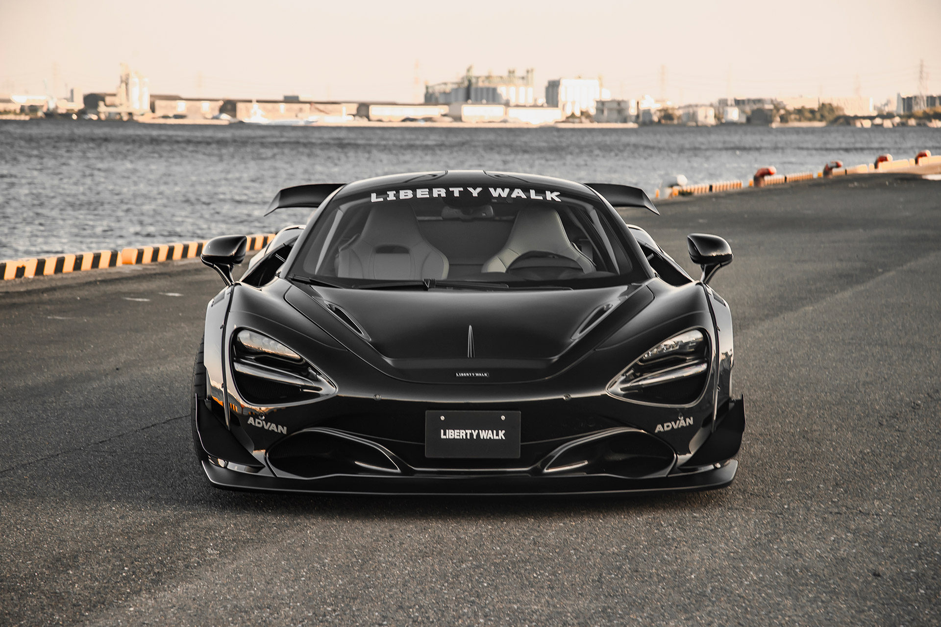 LB WORKS Mclaren 720S Full Complete Liberty Walk リバティーウォーク Complete