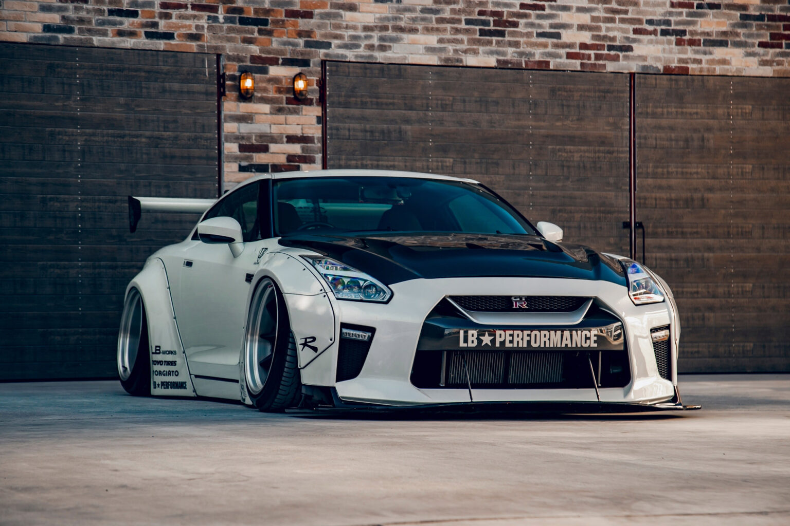 LB-WORKS NISSAN GT-R R35 type 1 - Liberty Walk | リバティーウォーク Complete car ...