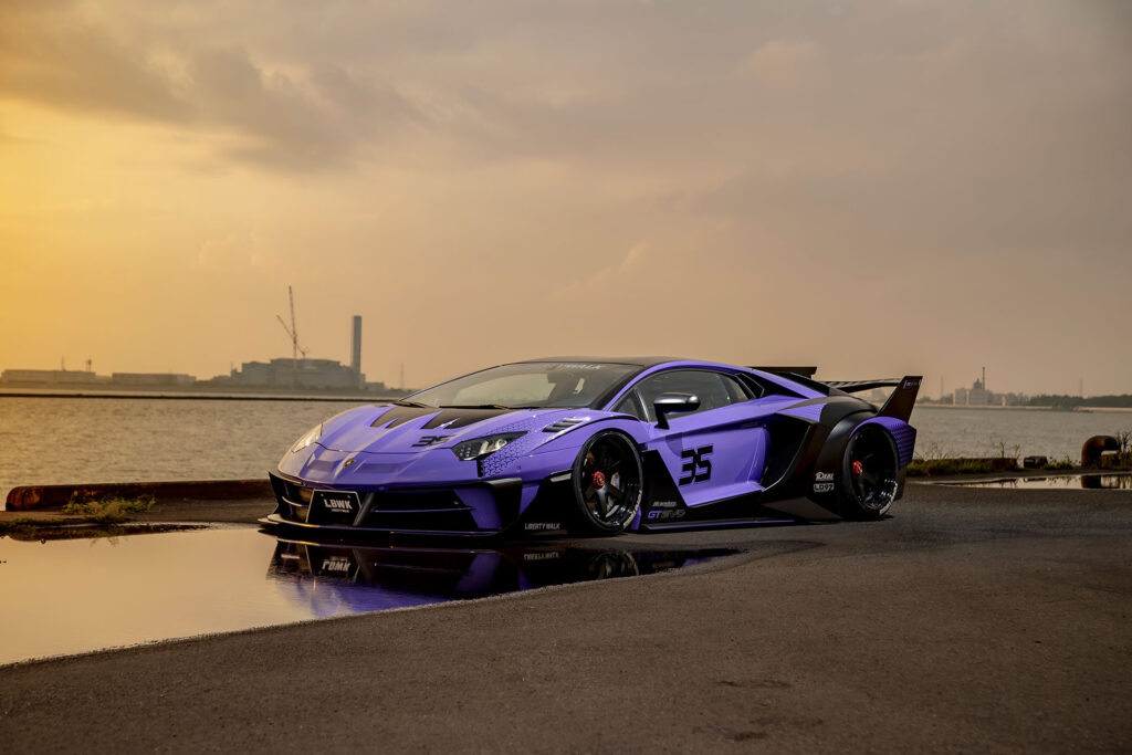 Miniature 1/18 Lamborghini Aventador Liberty Walk 3.0 - Noir LV - Base Carbone #16 - T&P