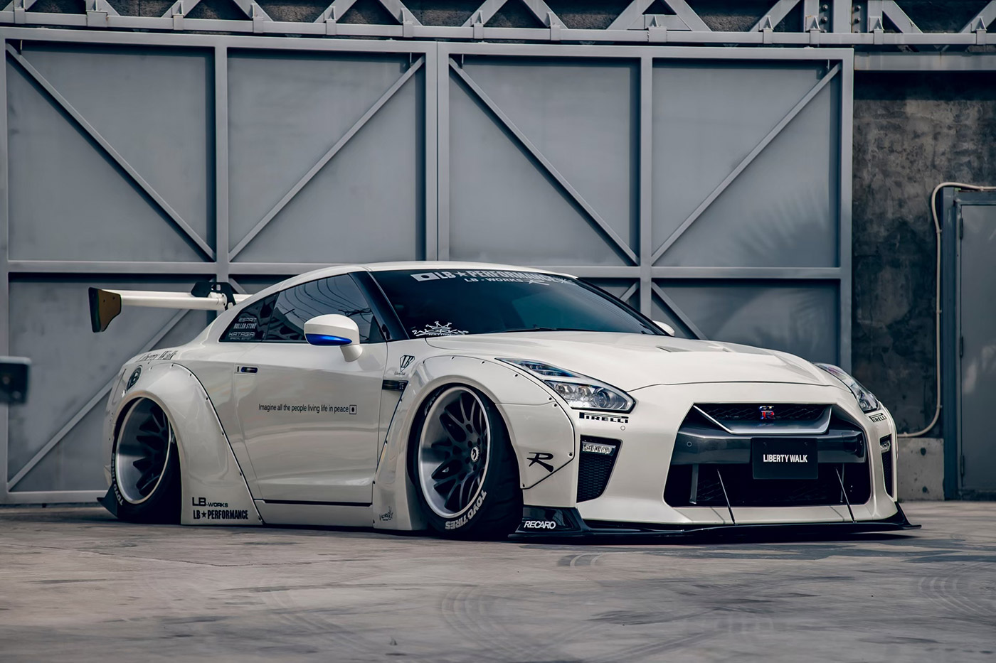 LB-WORKS NISSAN GT-R R35 type 1.5 - Liberty Walk | リバティーウォーク Complete car  and customize!