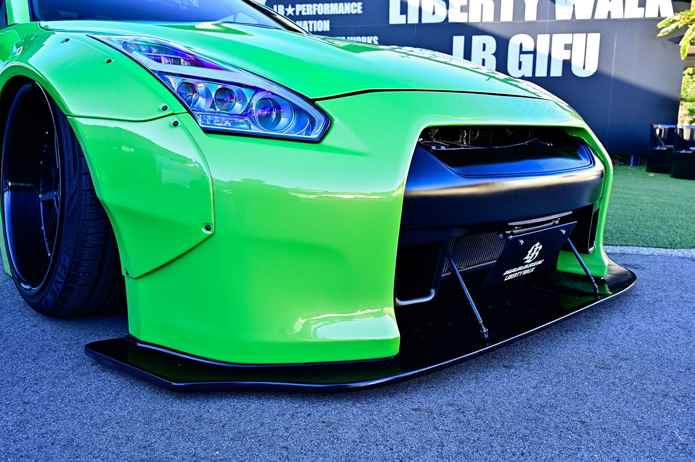 LB-WORKS NISSAN GT-R R35 type 1 - Liberty Walk | リバティーウォーク Complete car ...