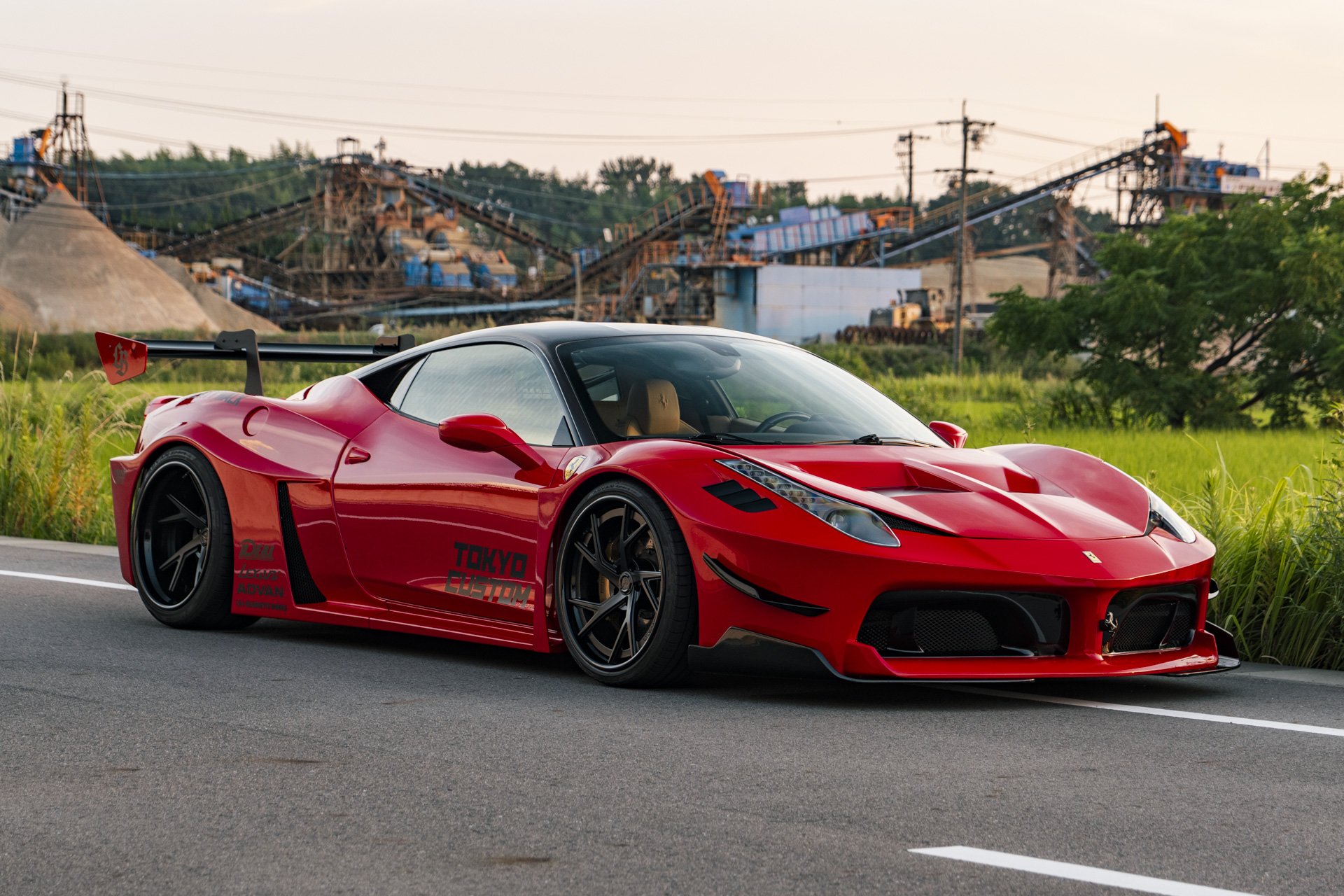 LB-Silhouette WORKS Ferrari 4582