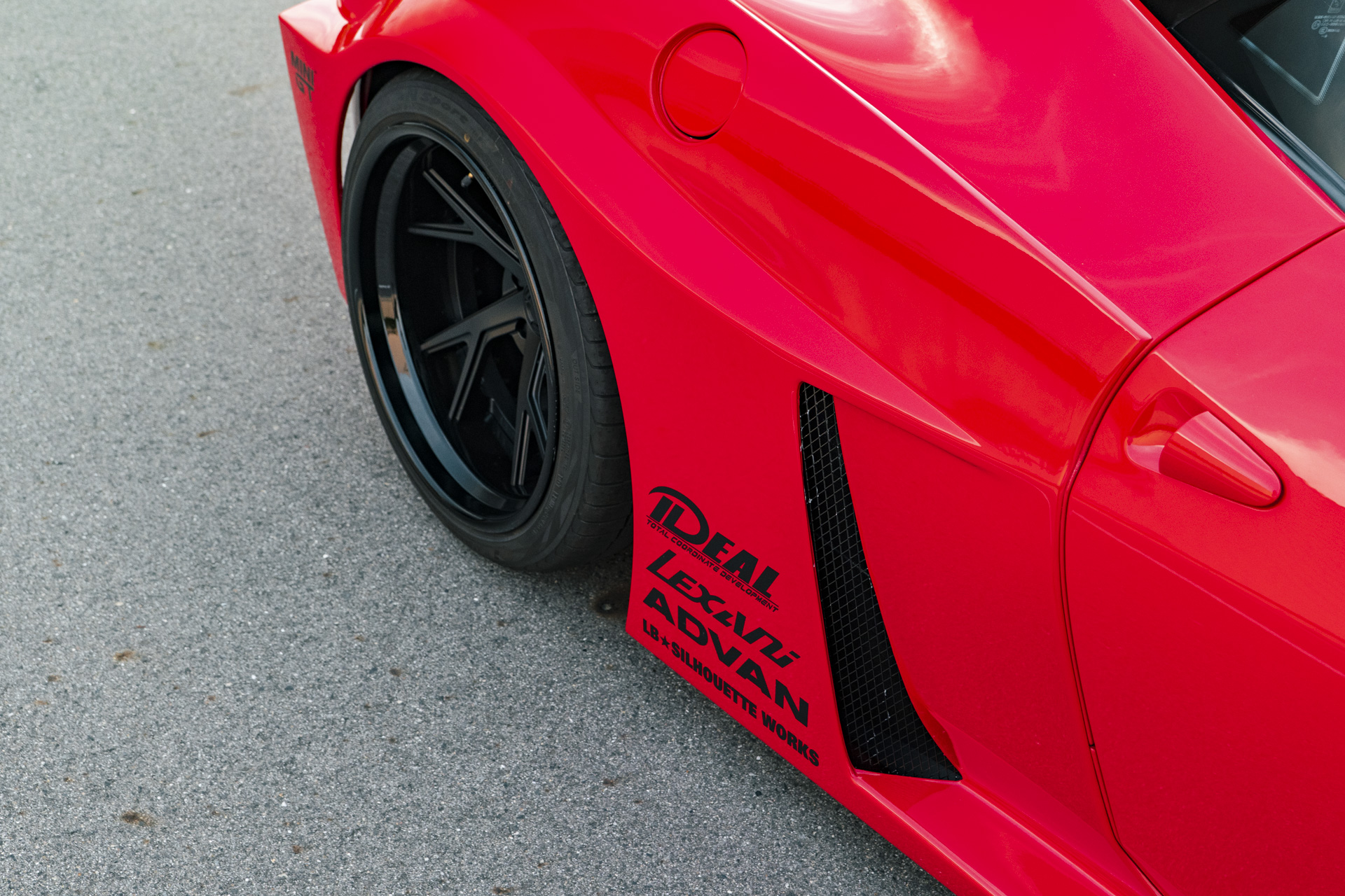 LB-Silhouette WORKS Ferrari 45825