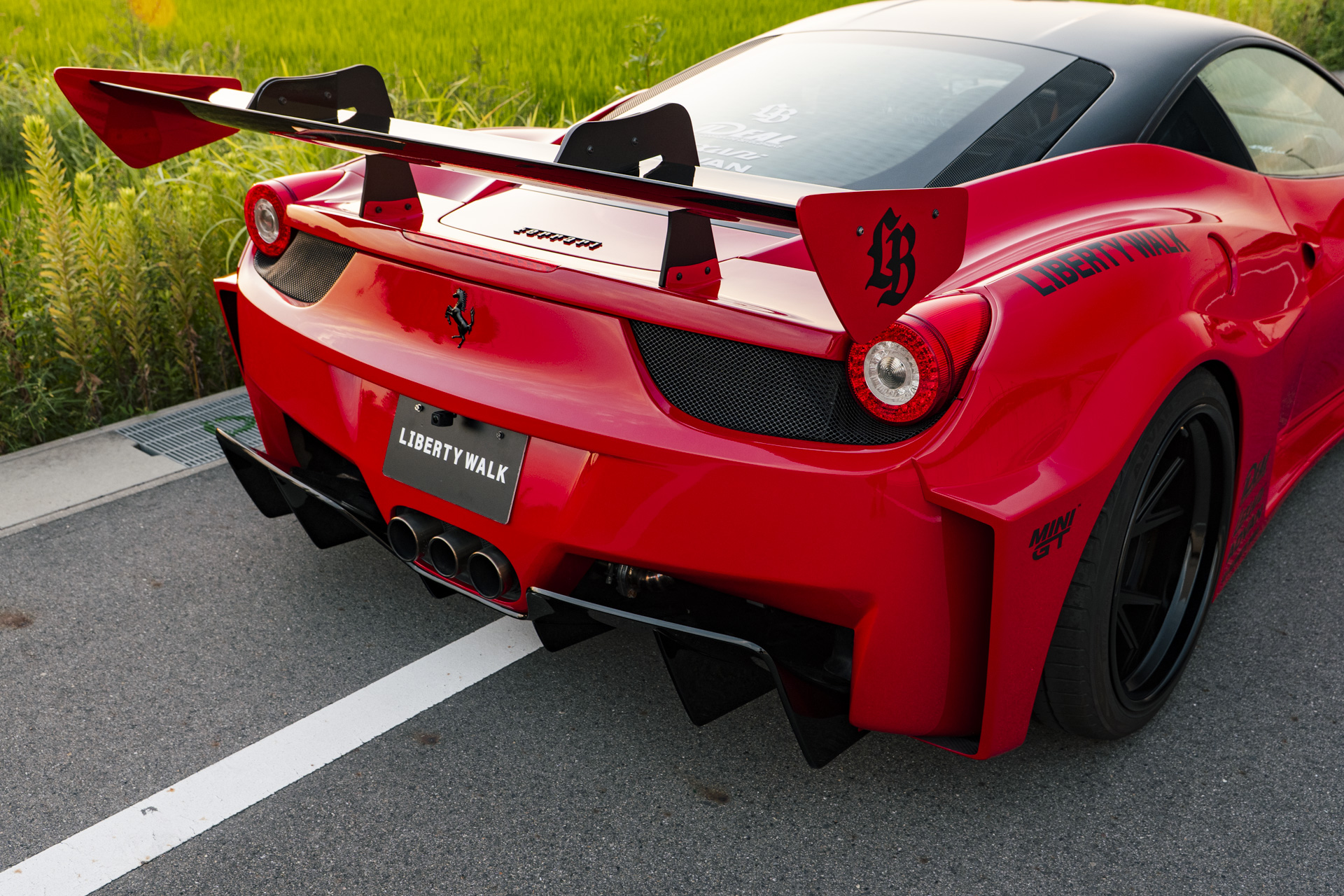 LB-Silhouette WORKS Ferrari 45829