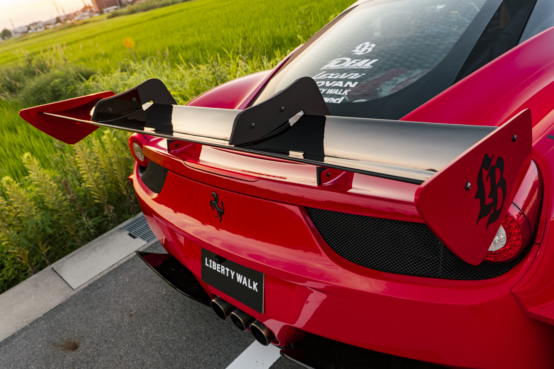 LB-Silhouette WORKS Ferrari 45830