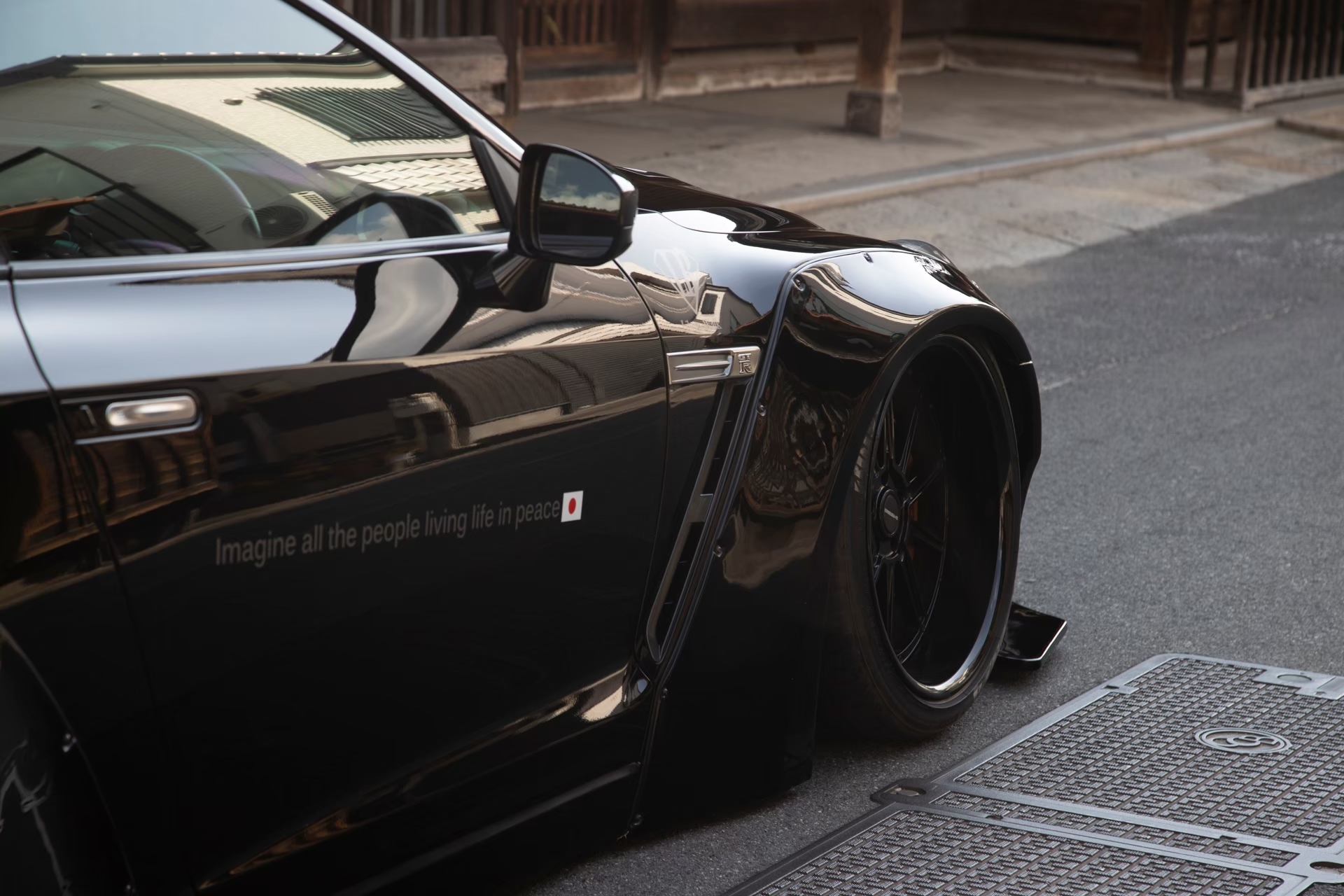 LB-WORKS NISSAN GT-R R35 type 1.025