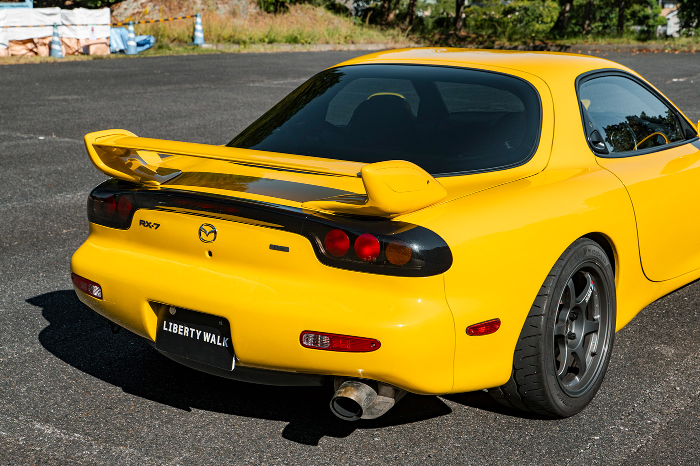 Mazda-RX-7-FD3S23