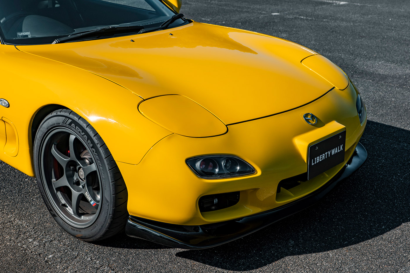 Mazda-RX-7-FD3S9