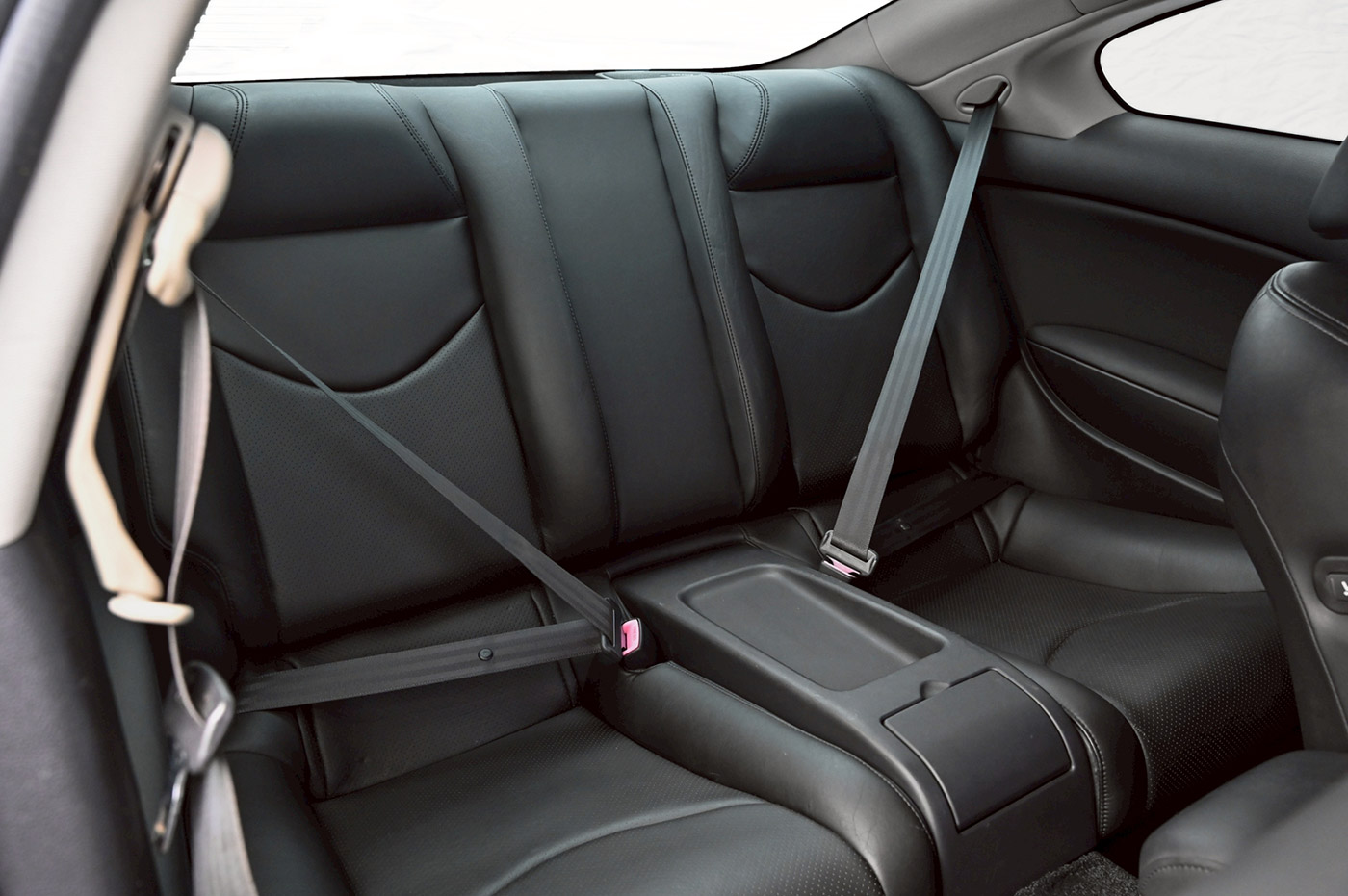 lb-nation-NISSAN-V36-SKYLINE-Coupe00040