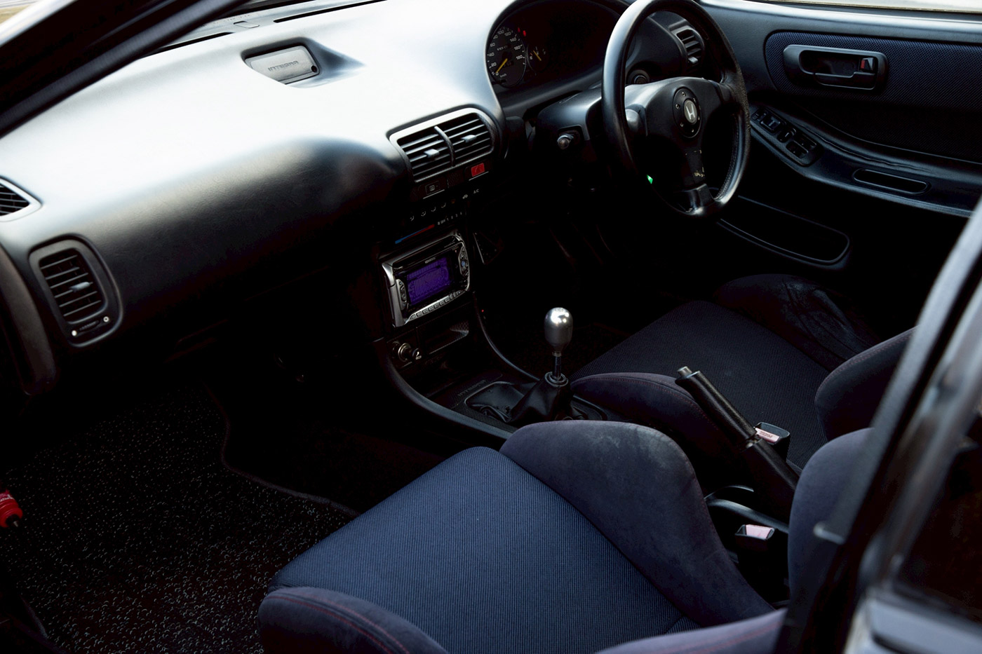 HONDA-INTEGRA-DC200025