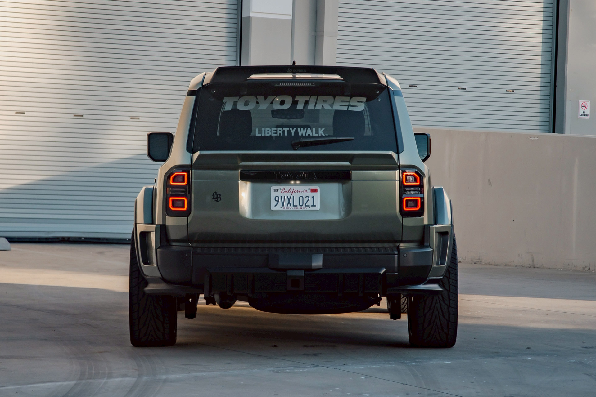 LB-WORKS TOYOTA LAND CRUISER 250