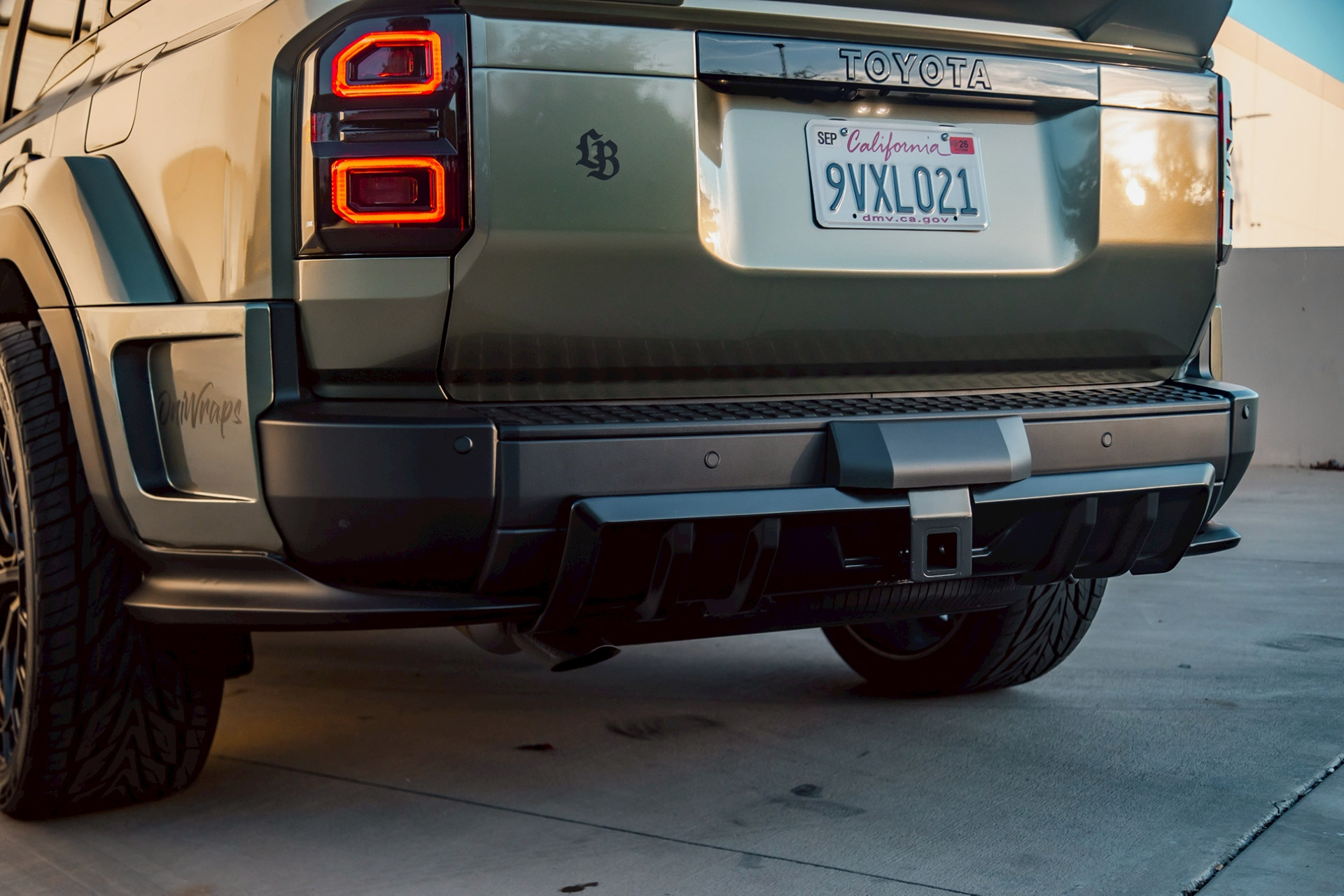 LB-WORKS TOYOTA LAND CRUISER 25000013