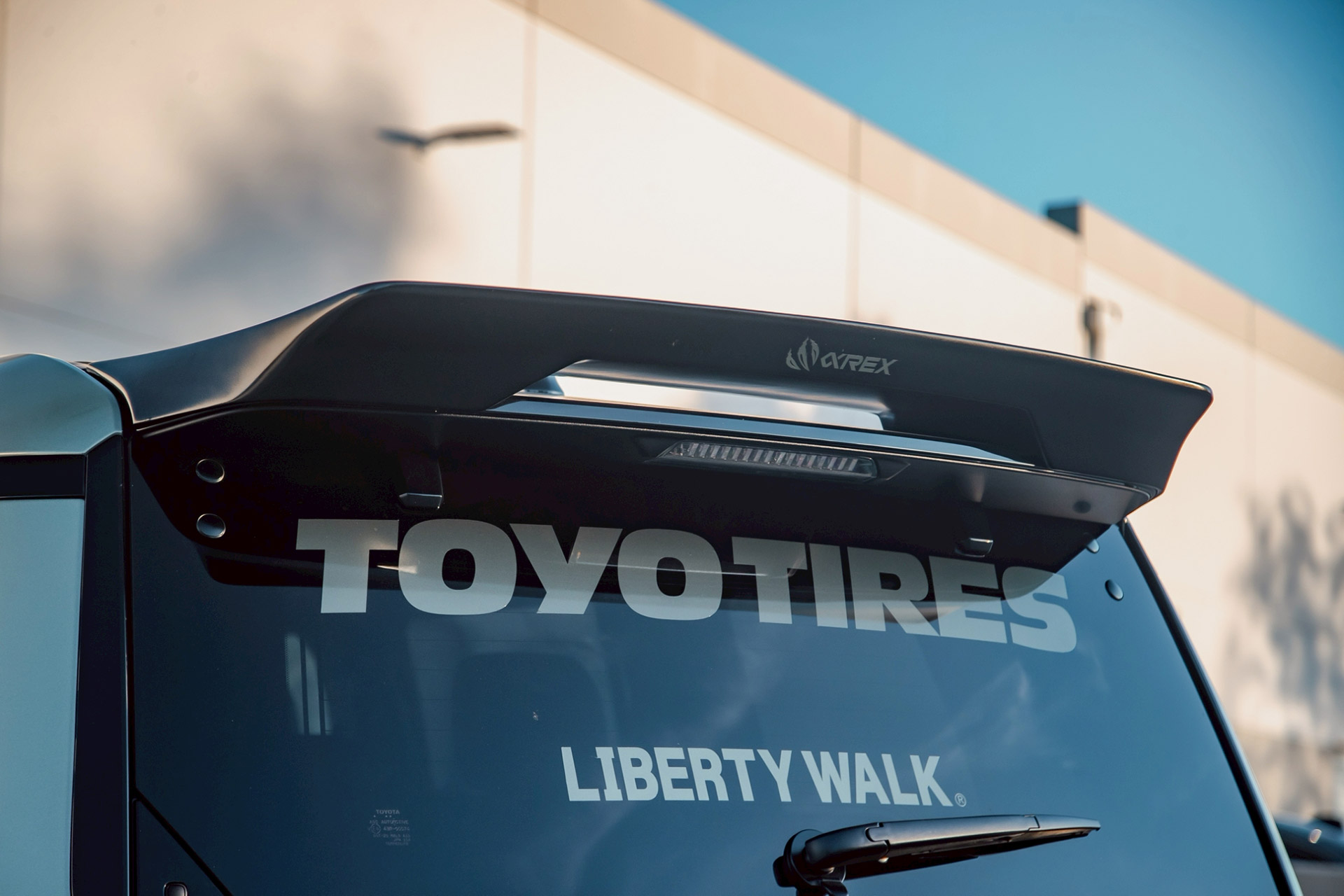 LB-WORKS TOYOTA LAND CRUISER 25000014