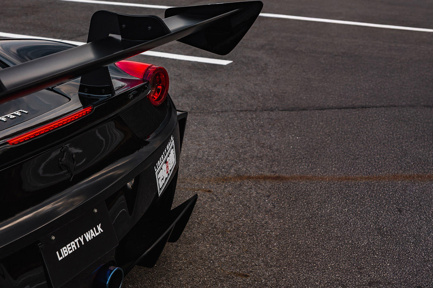 LB-Silhouette-WORKS-Ferrari-458-GT00007