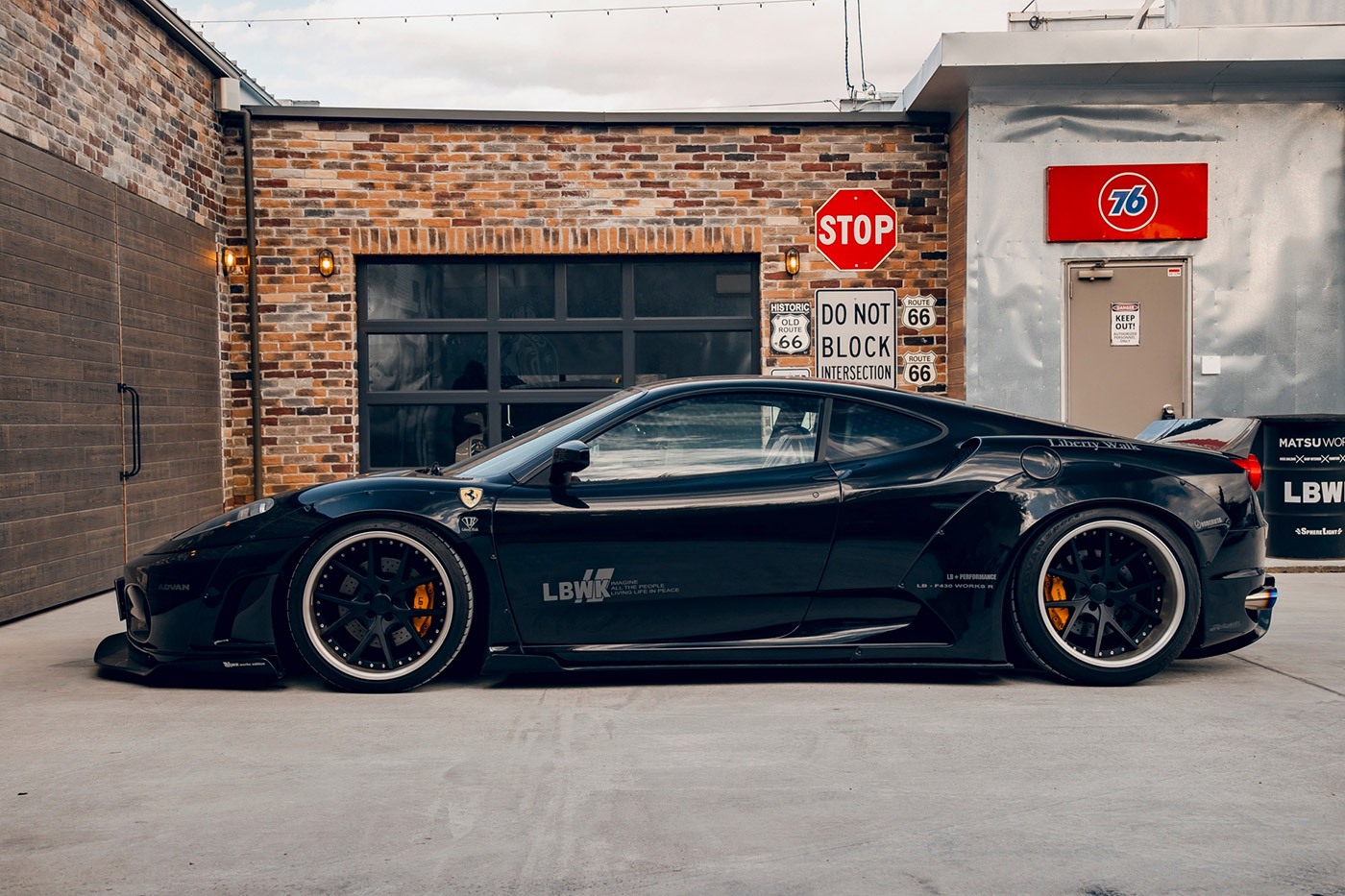 LB-WORKS-Ferrari-F43000008