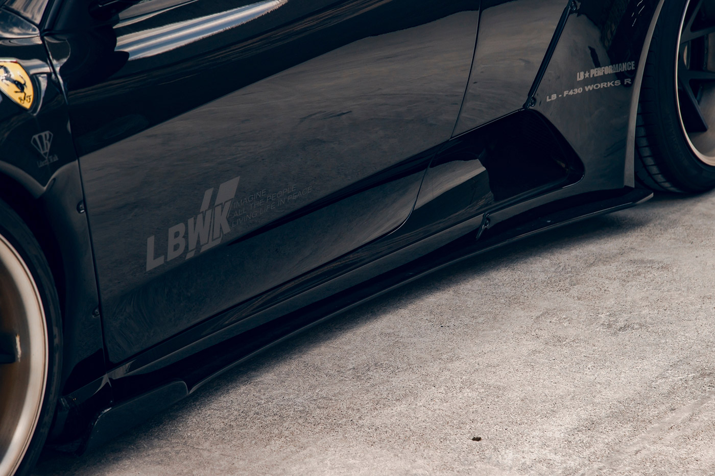 LB-WORKS-Ferrari-F43000017