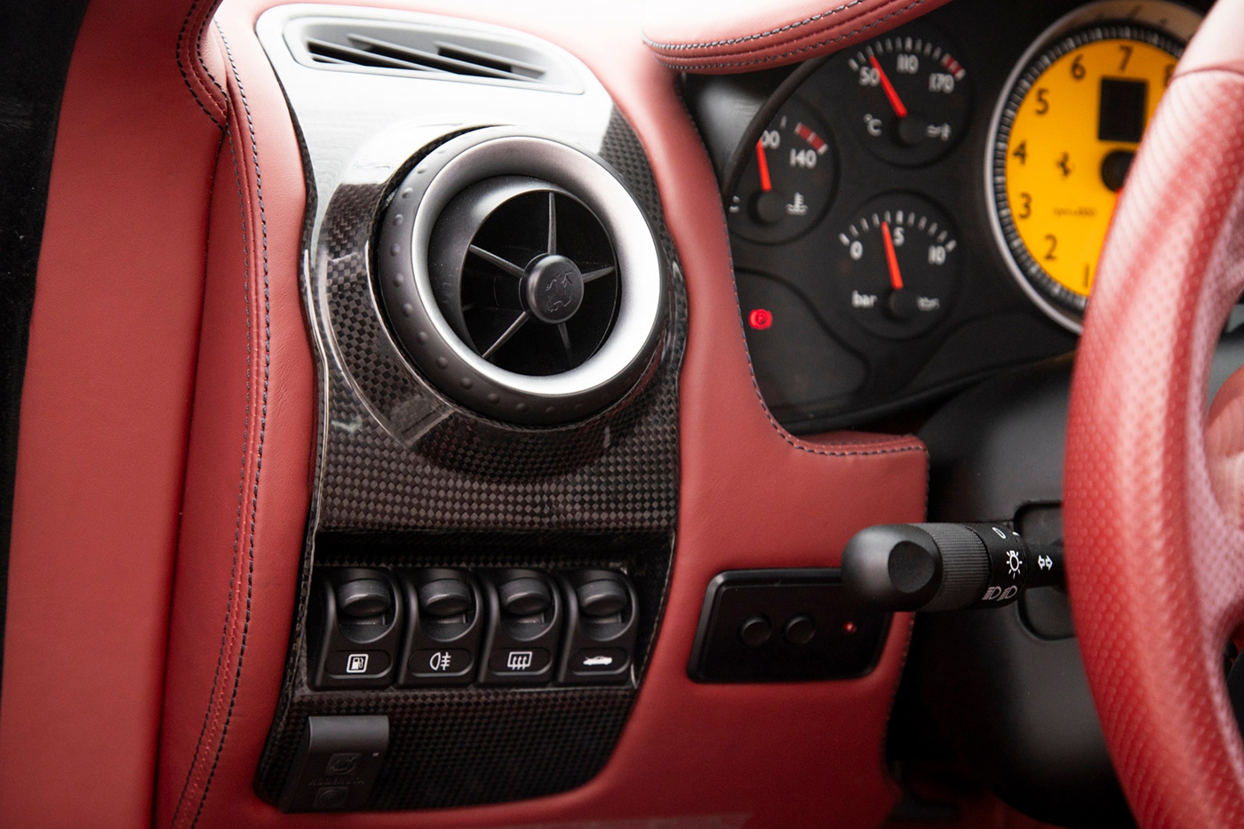 LB-WORKS-Ferrari-F43000045