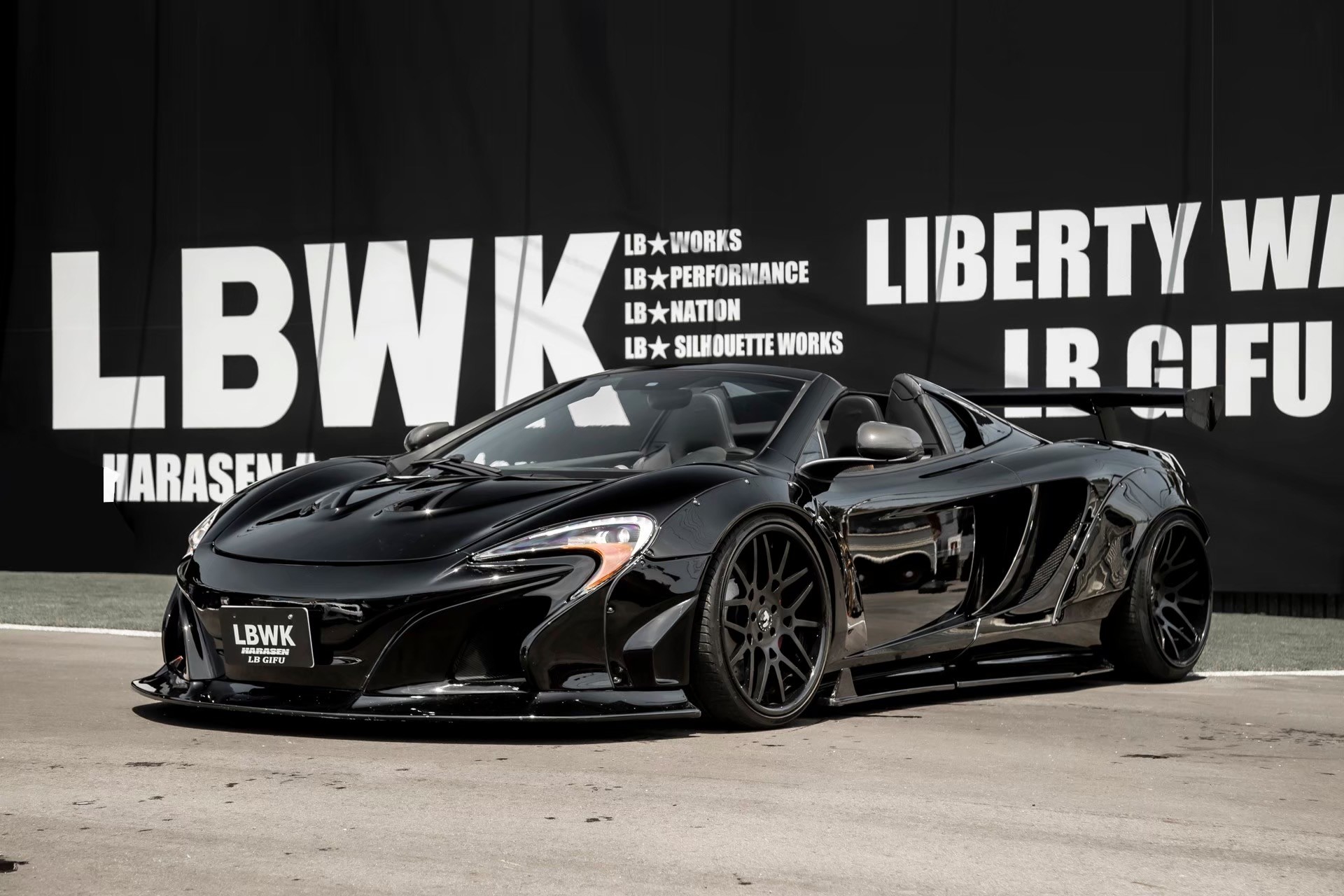 LB-WORKS Mclaren MP4-12c00003