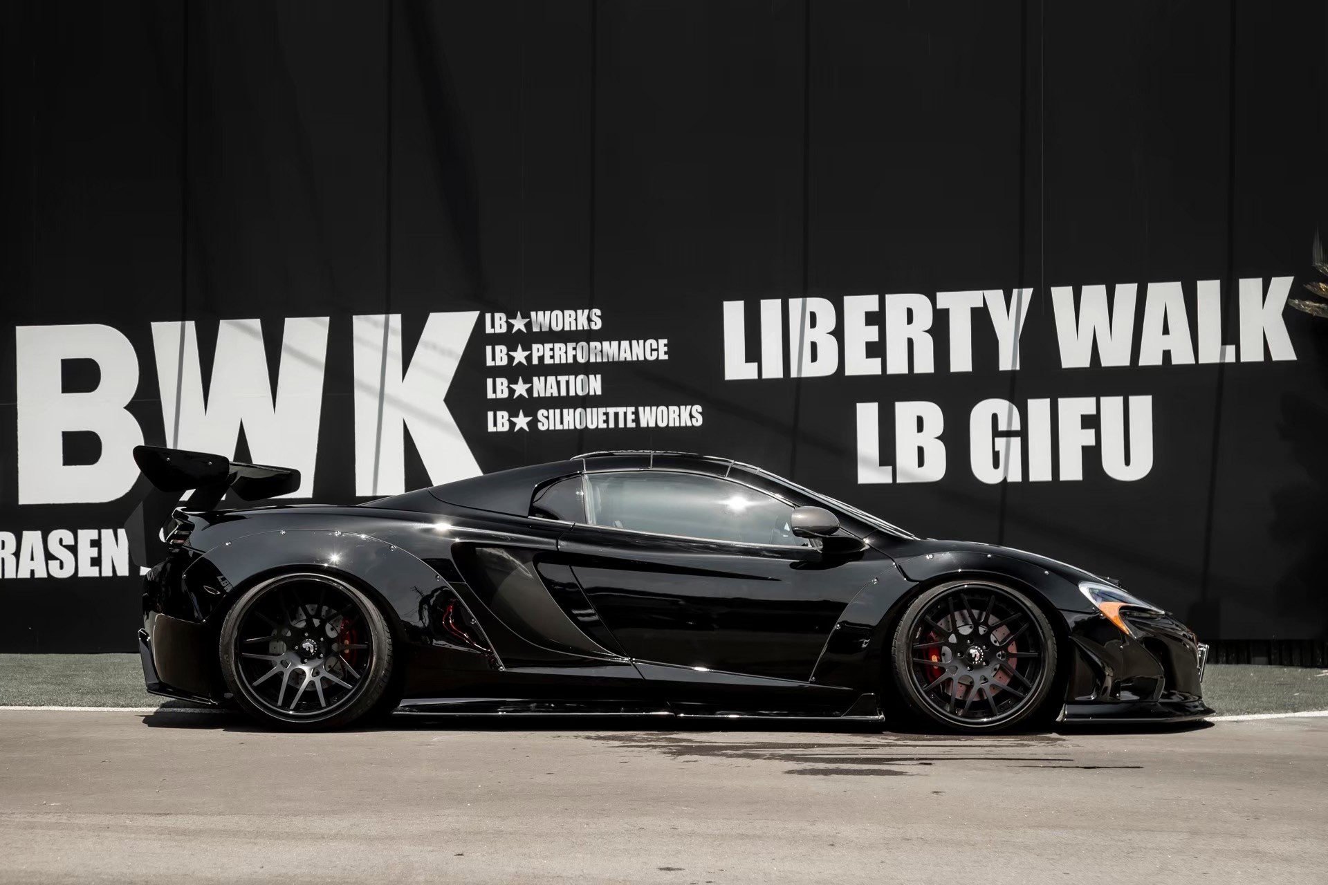 LB-WORKS Mclaren MP4-12c00008