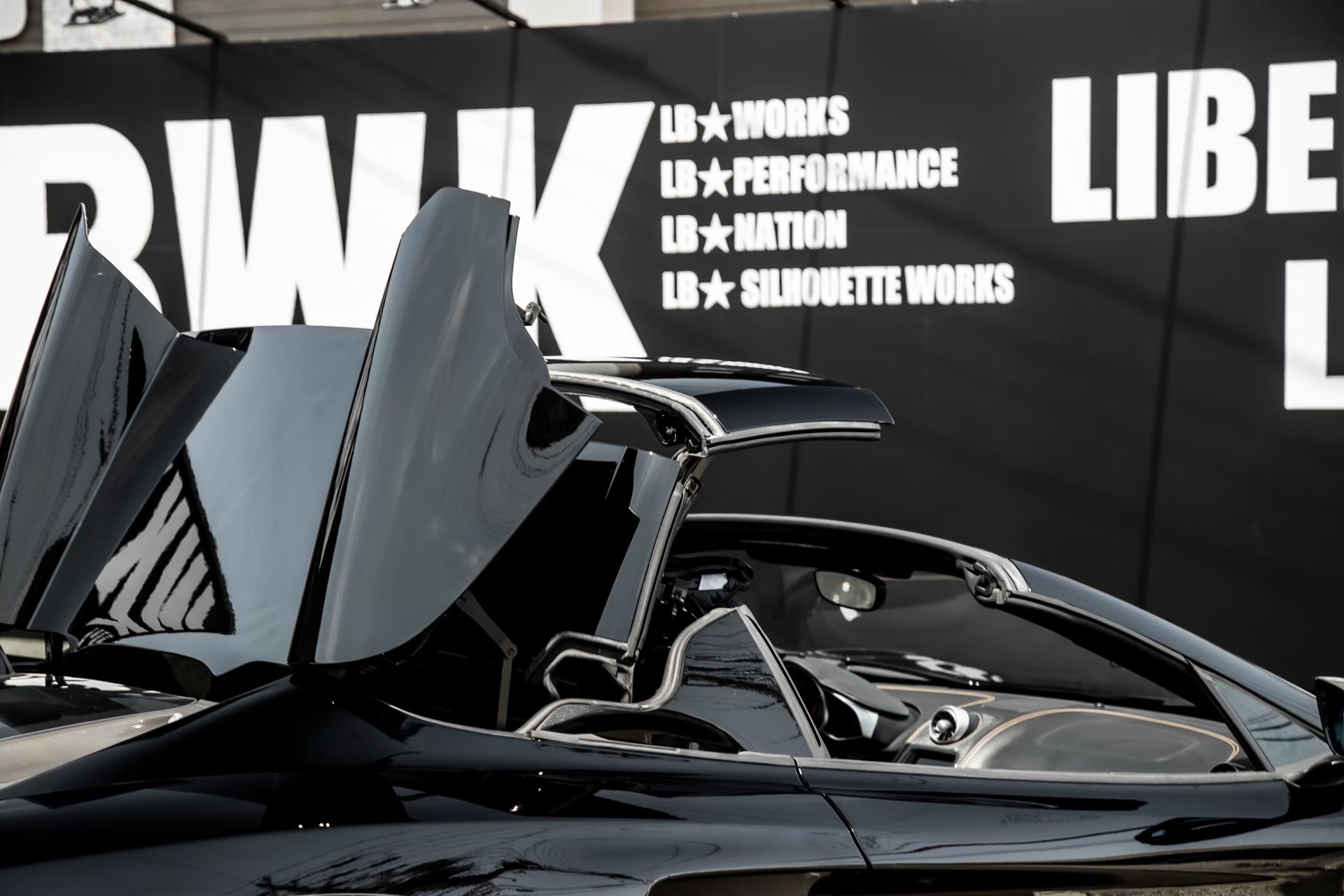 LB-WORKS Mclaren MP4-12c00022