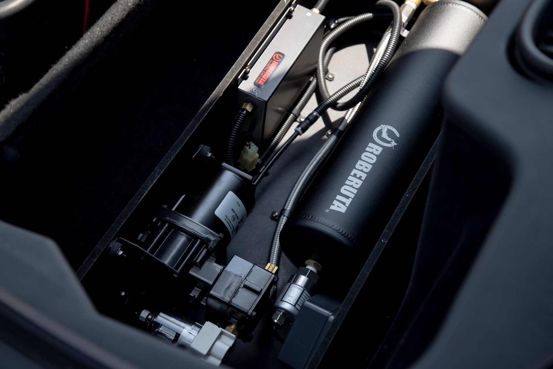 LB-WORKS Mclaren MP4-12c00054