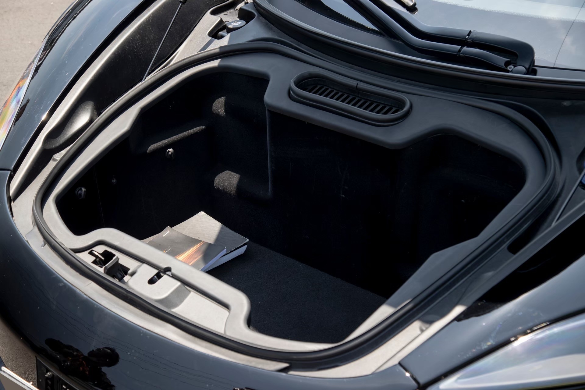 LB-WORKS Mclaren MP4-12c00055