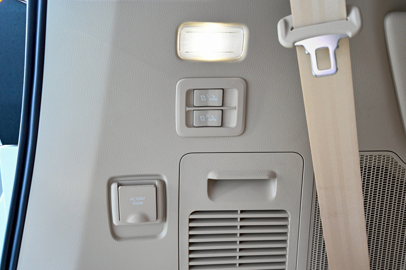 LB-WORKS-TOYOTA-LAND-CRUISER-30000006