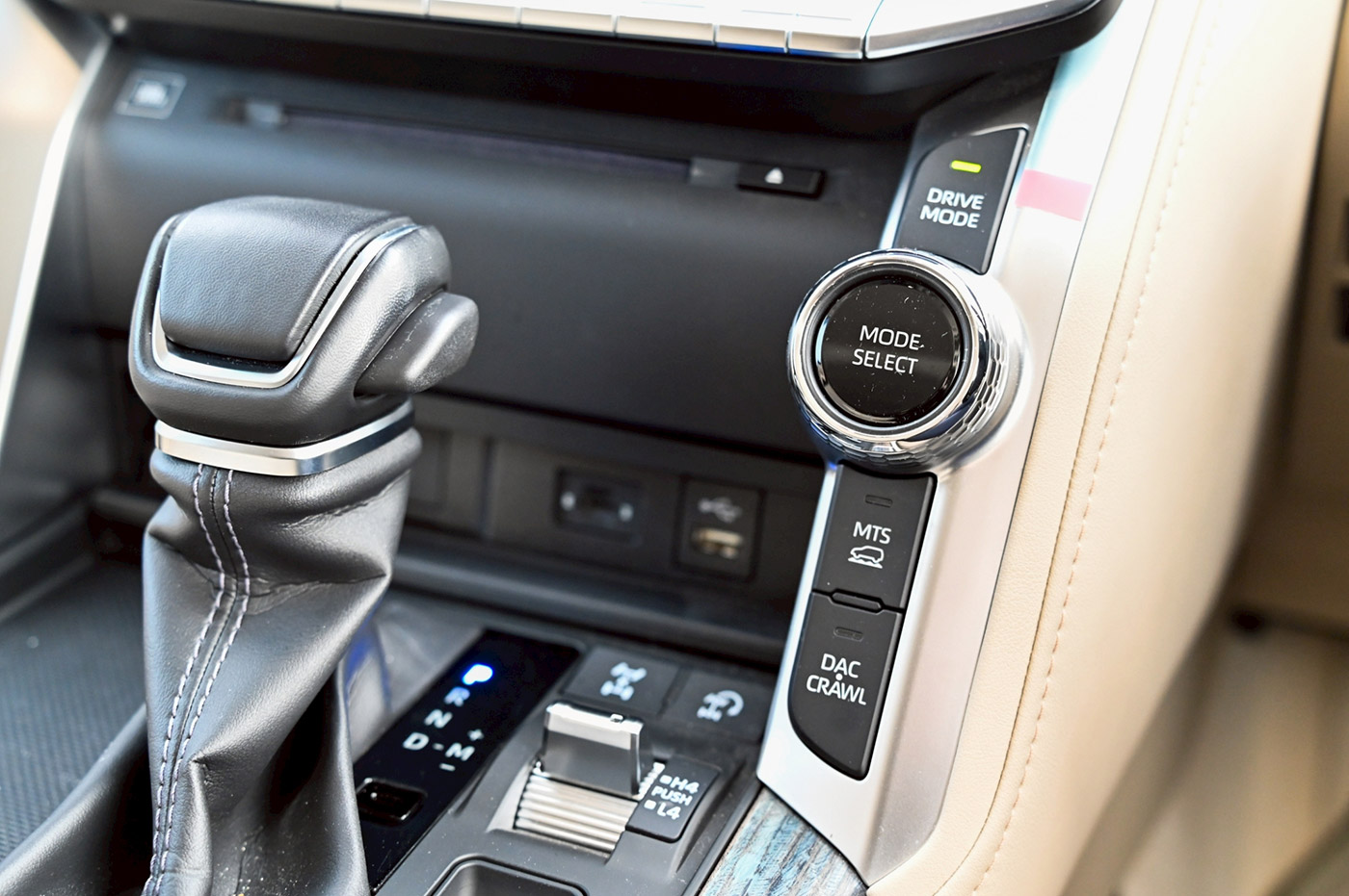 LB-WORKS-TOYOTA-LAND-CRUISER-30000025