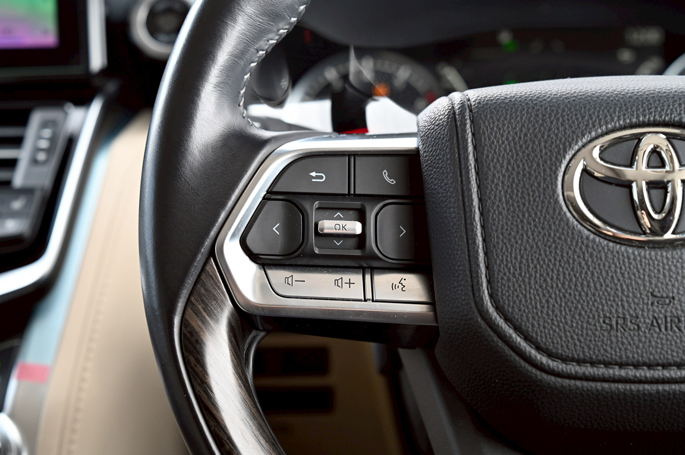 LB-WORKS-TOYOTA-LAND-CRUISER-30000035