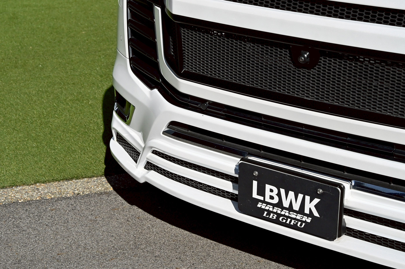 LB-WORKS-TOYOTA-LAND-CRUISER-30000067