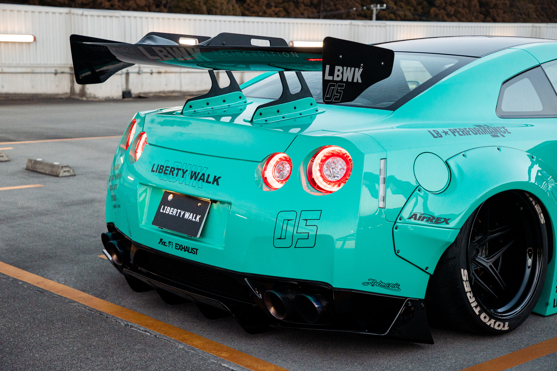 LB-WORKS Type1.5 NISSAN GTR R3500044