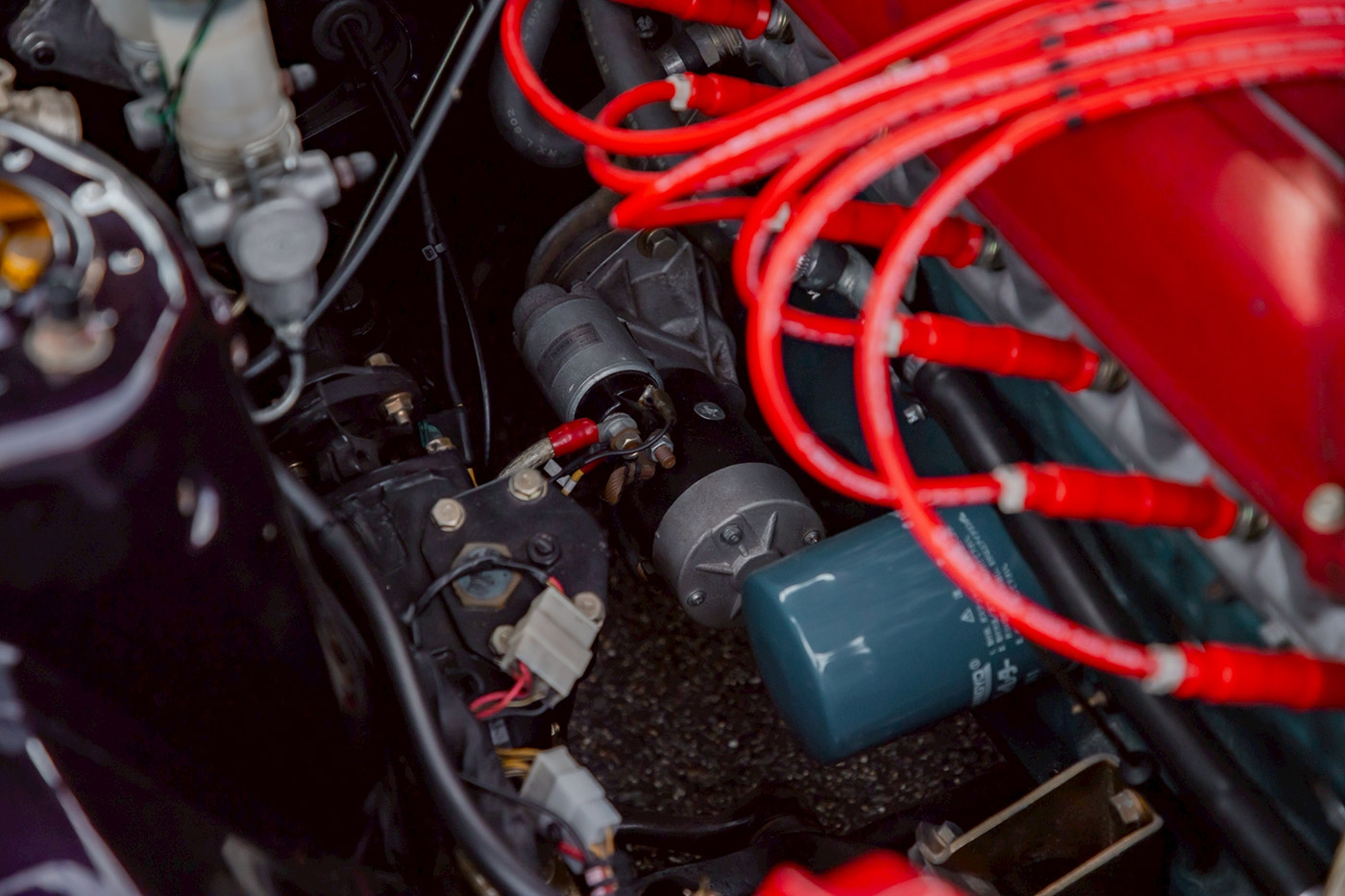 NISSAN-LAUREL-SGX00046