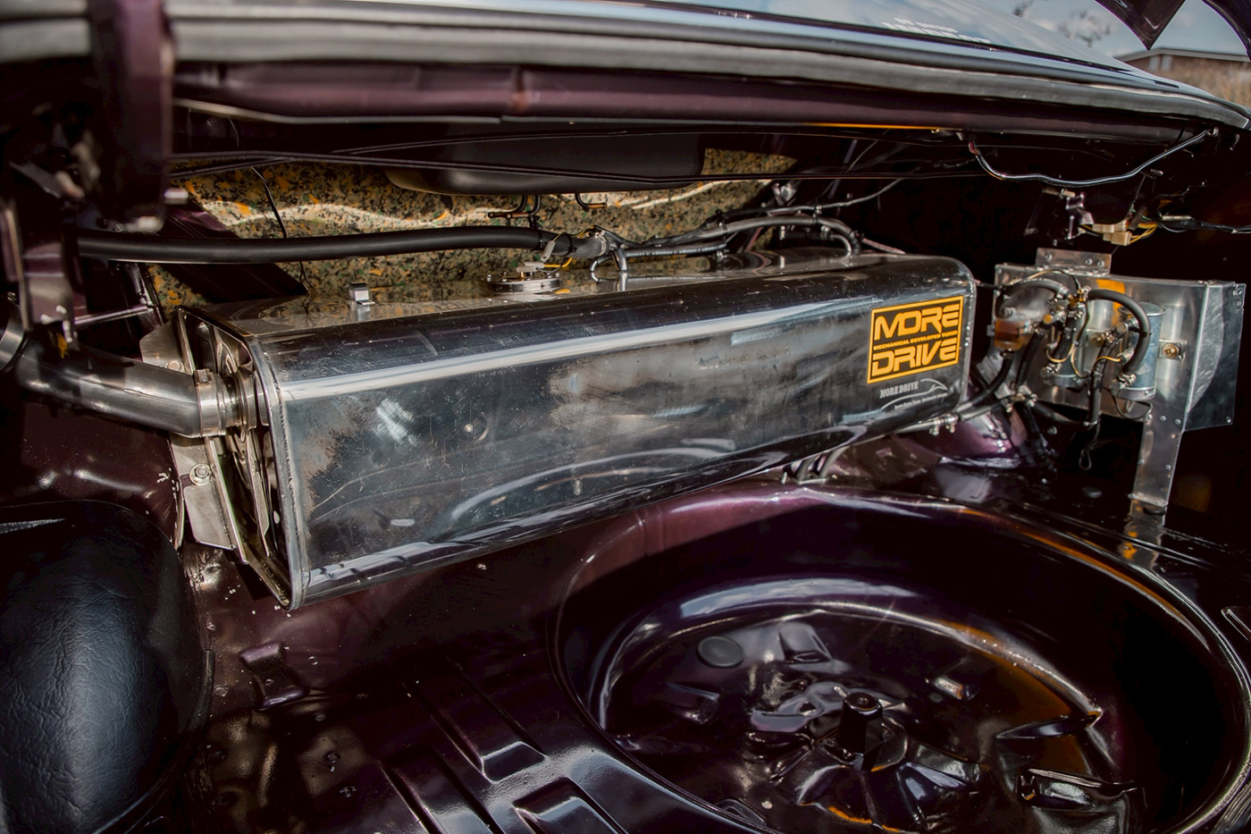 NISSAN-LAUREL-SGX00053