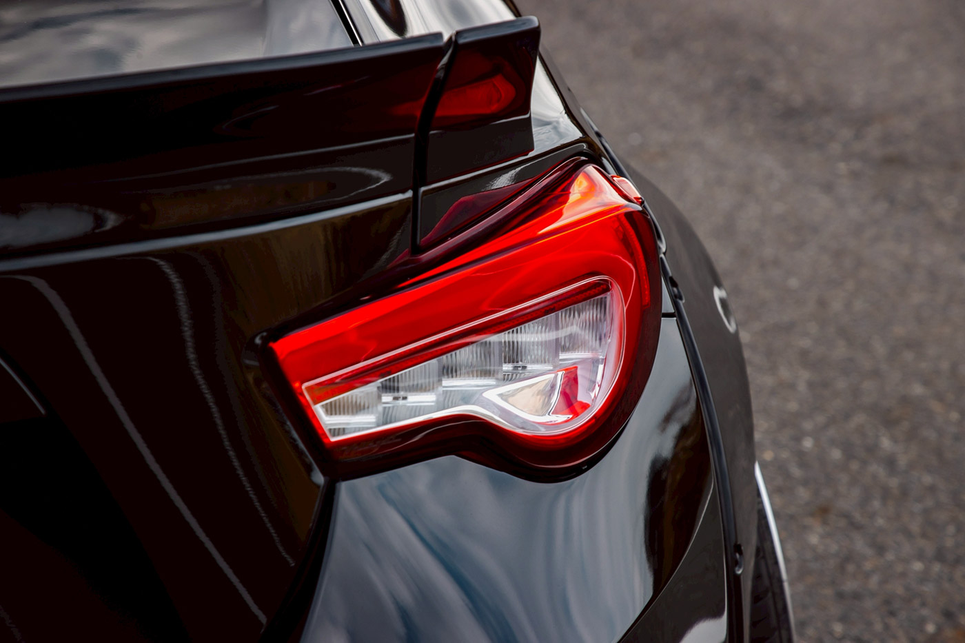 toyota-86-black00003