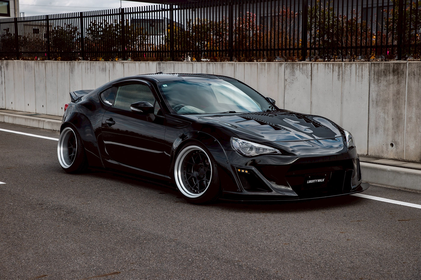 toyota-86-black00020