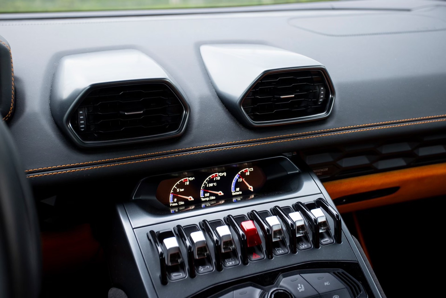 LB-Silhouette WORKS Lamborghini HURACAN GT00012