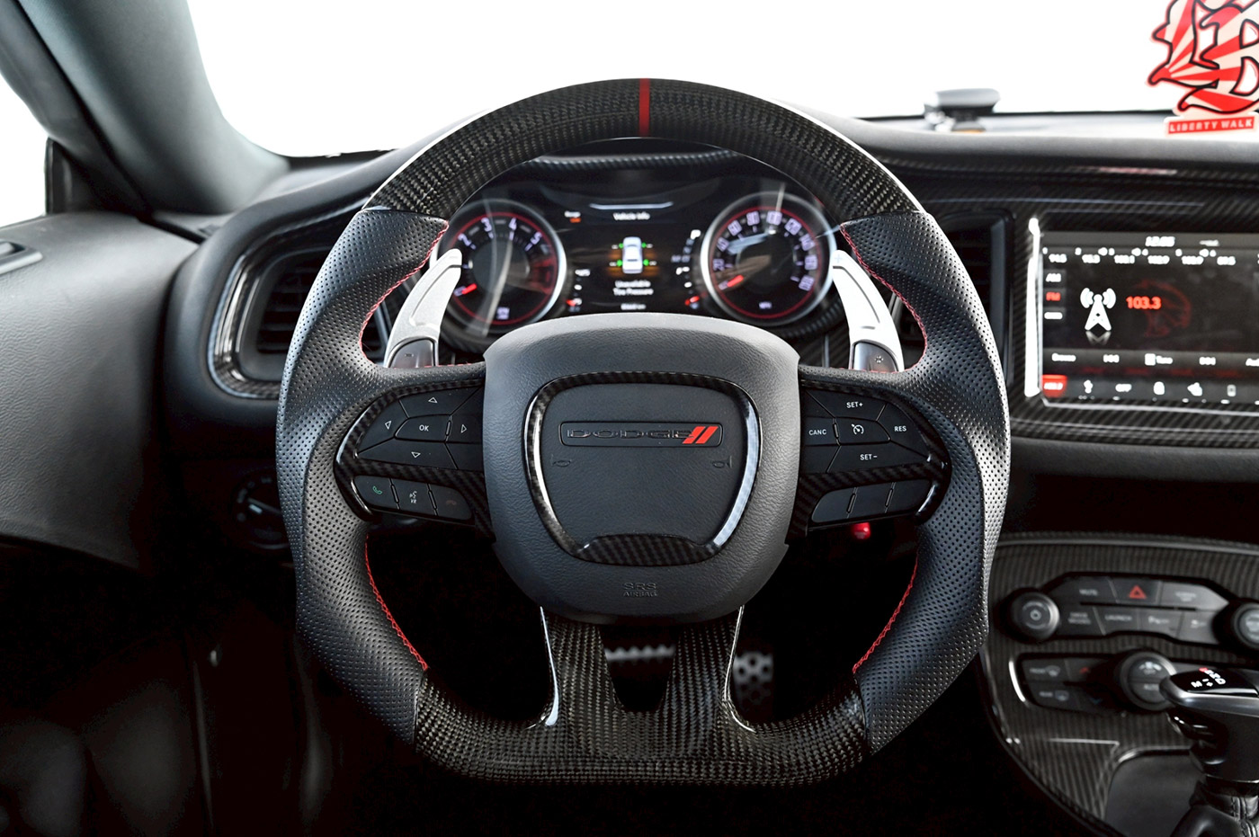 LB-WORKS-DODGE-Challenger00047