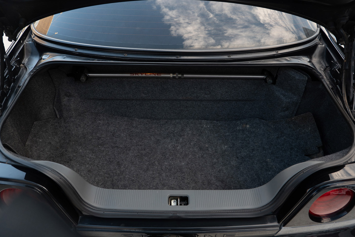 Nissan-Skyline-GTR3300003