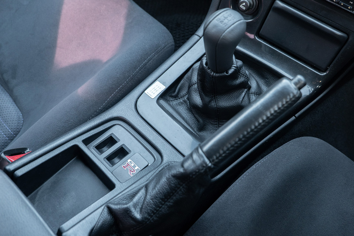 Nissan-Skyline-GTR3300018