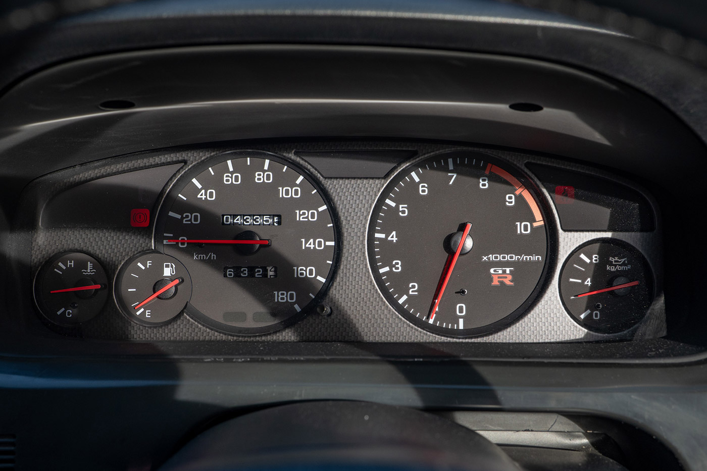 Nissan-Skyline-GTR3300025