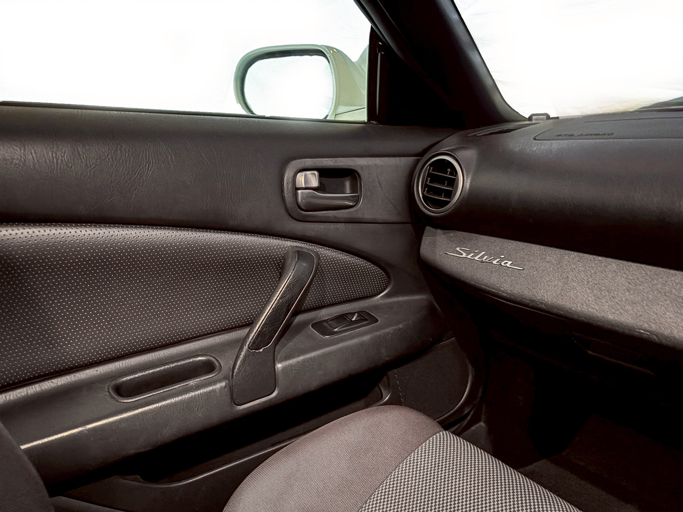 SIlvia-s1500006