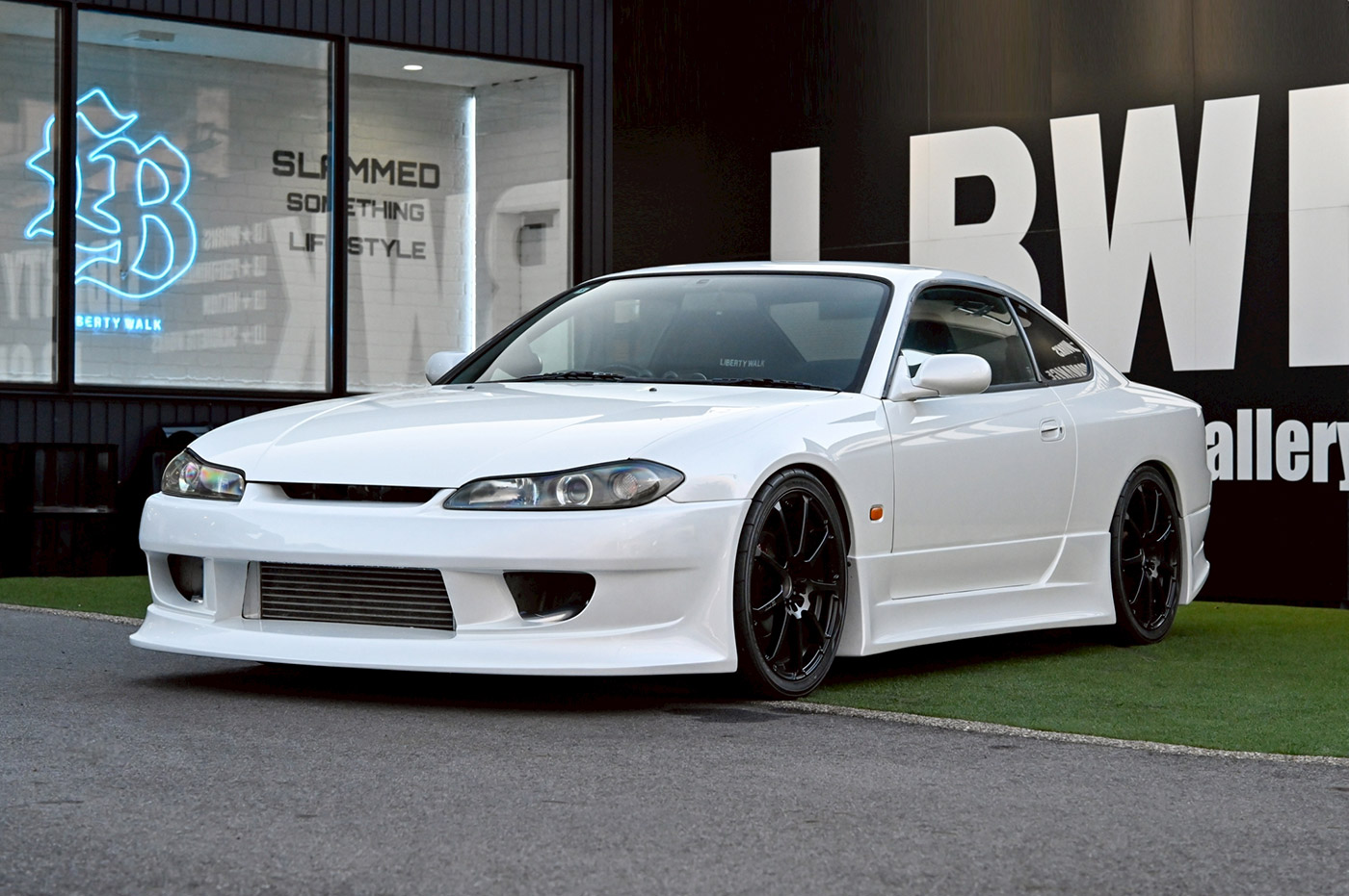 SIlvia-s1500056