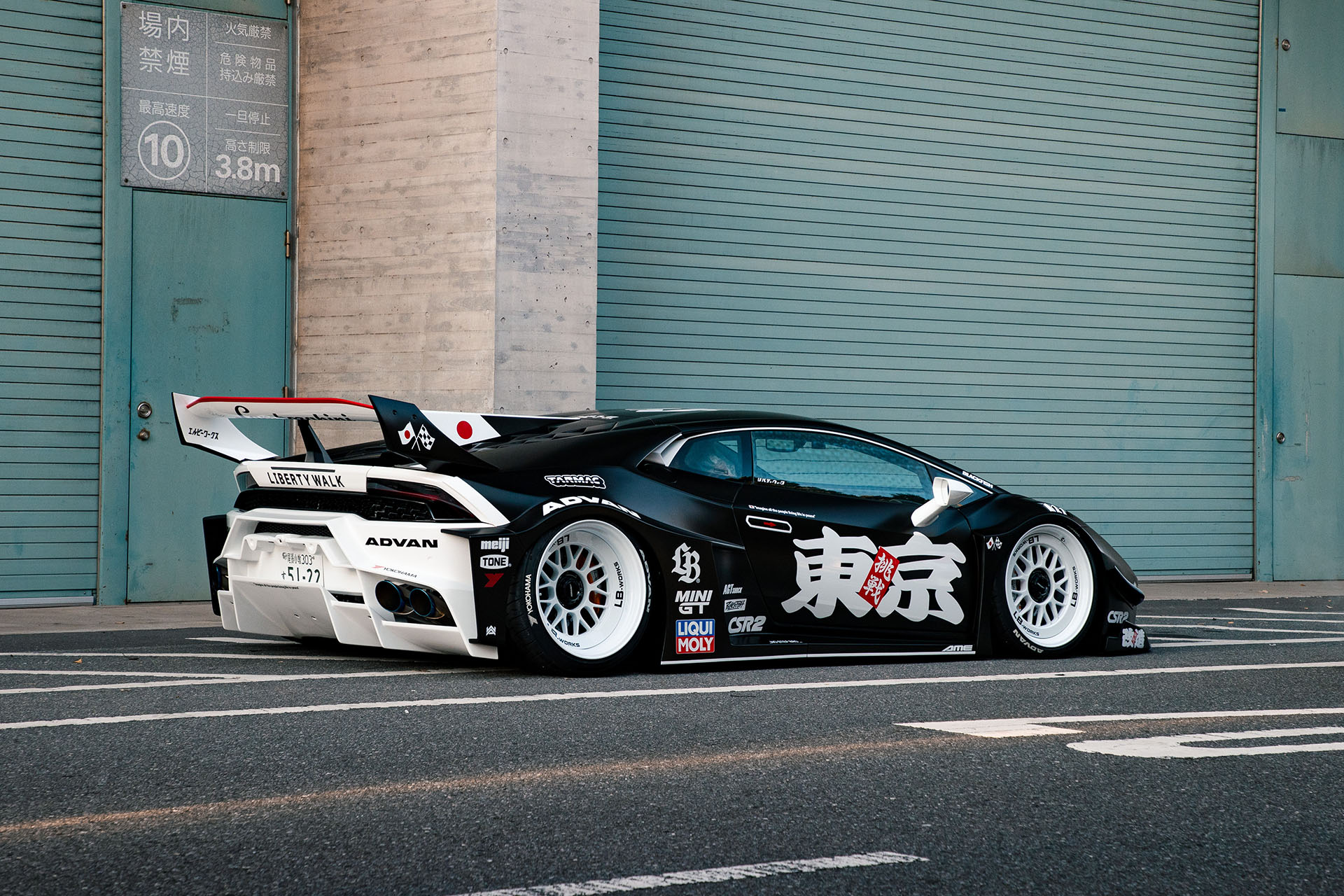 LB-Silhouette WORKS Lamborghini HURACAN GT00003